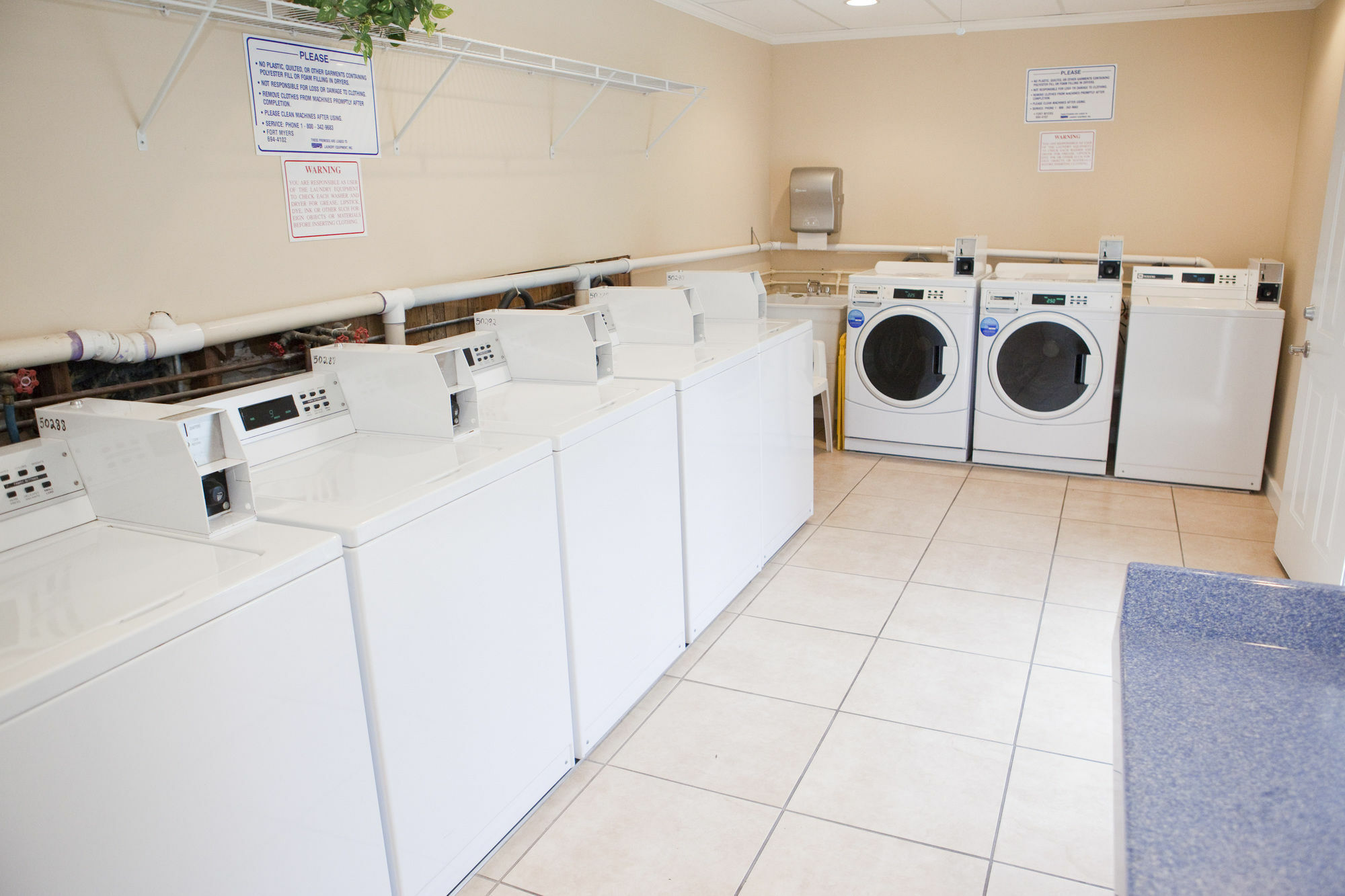 Naples Rv Resort Naples Manor المظهر الخارجي الصورة