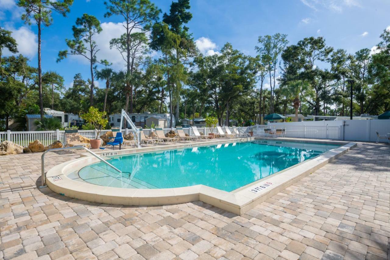 Naples Rv Resort Naples Manor المظهر الخارجي الصورة